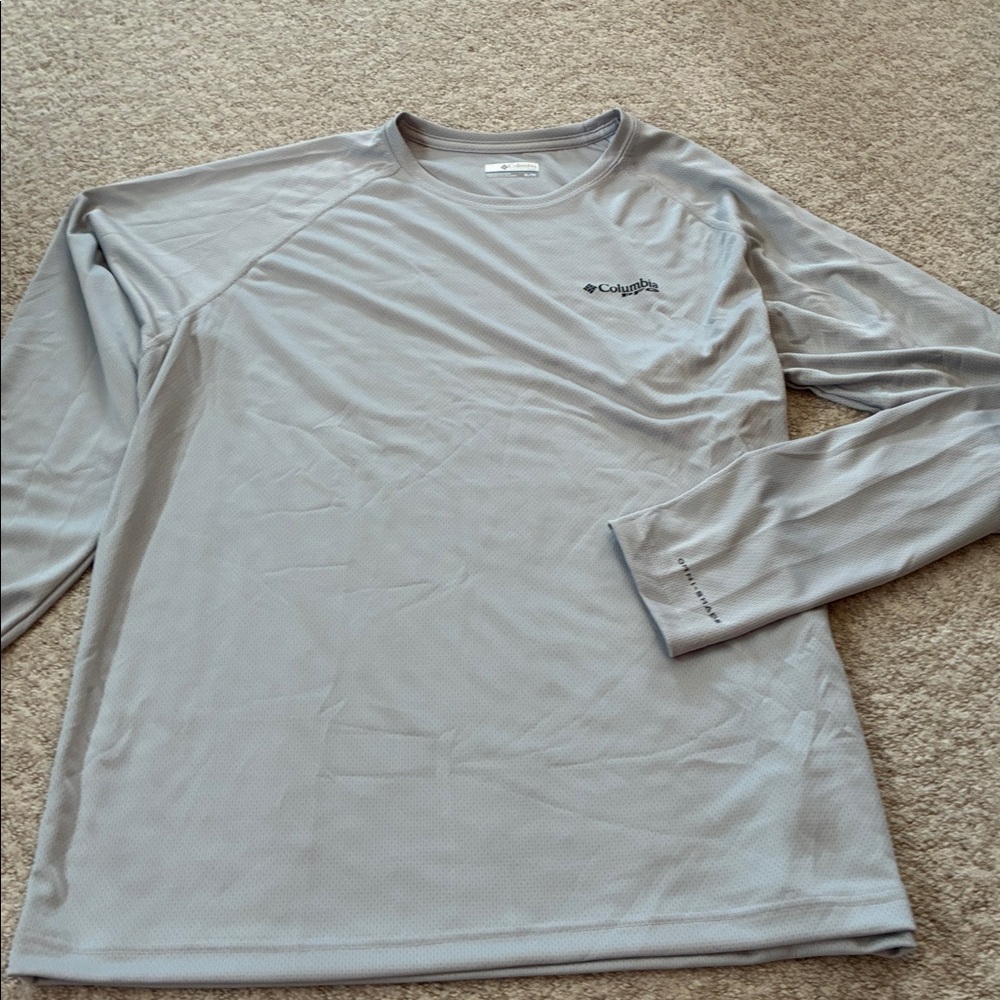 Columbia Gray Long Sleeve Shirt